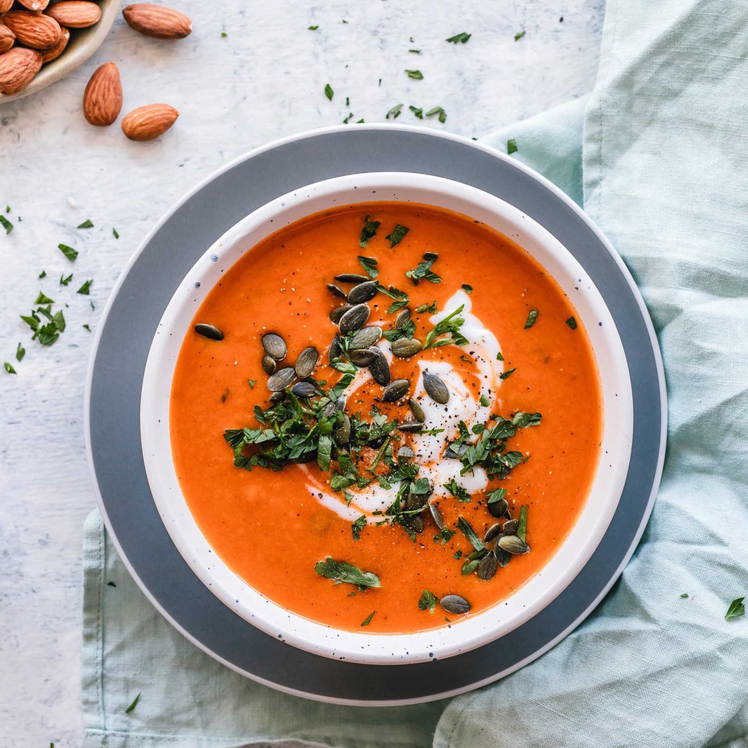 Soupe à la tomate réalisé avec le blender cook&ice de senya